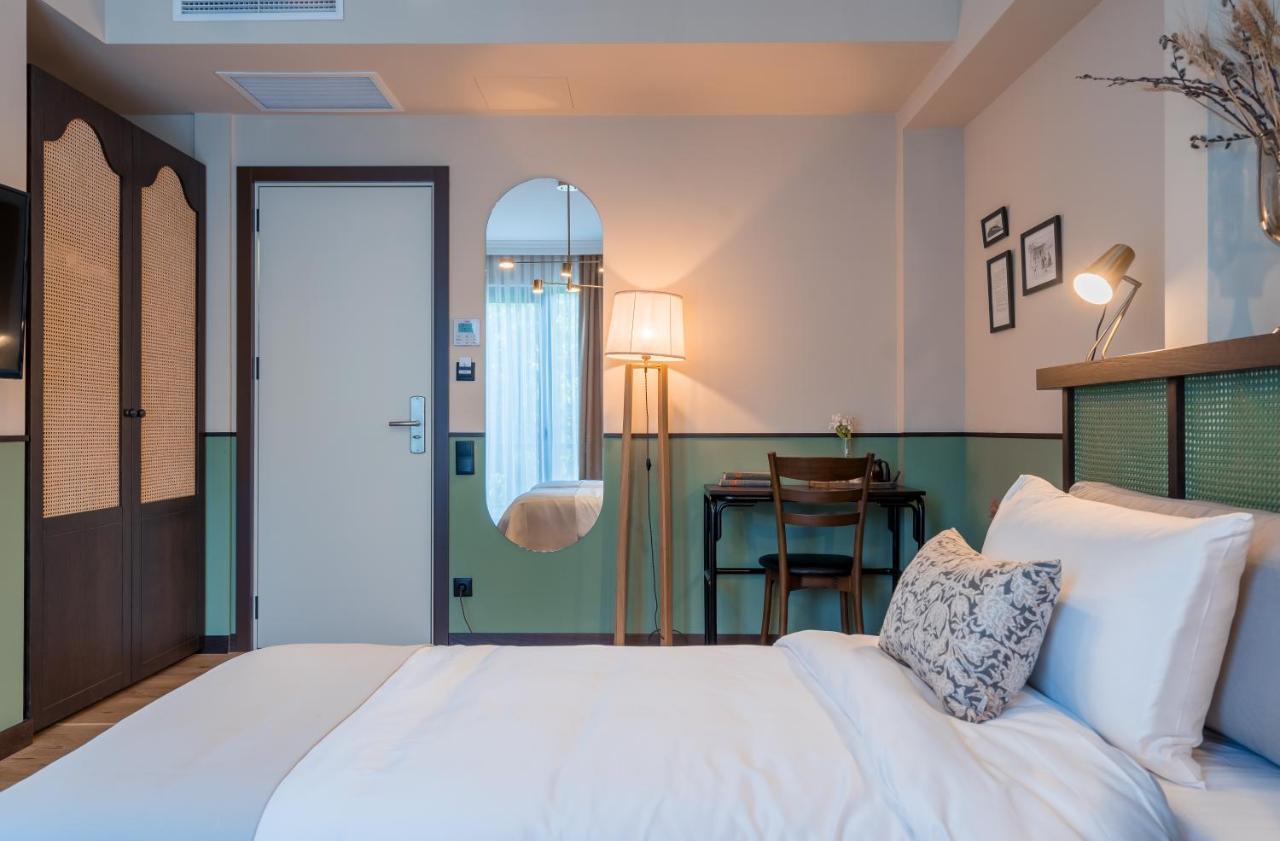 Giuaani Winery Hotel Manavi ภายนอก รูปภาพ