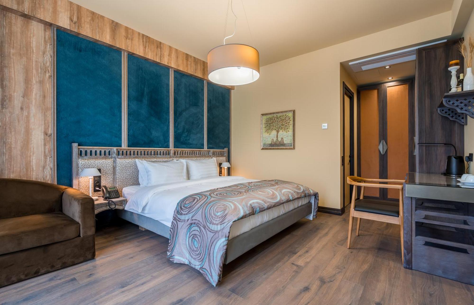 Giuaani Winery Hotel Manavi ภายนอก รูปภาพ